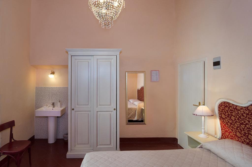 Hotel Galileo Pisa Room photo